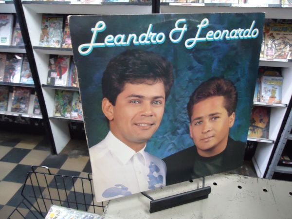 Leandro e Leonardo (LJ)